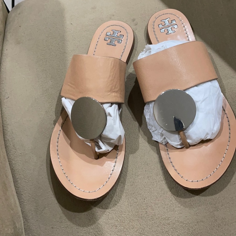 These tan Tory Burch sandals where only gently used